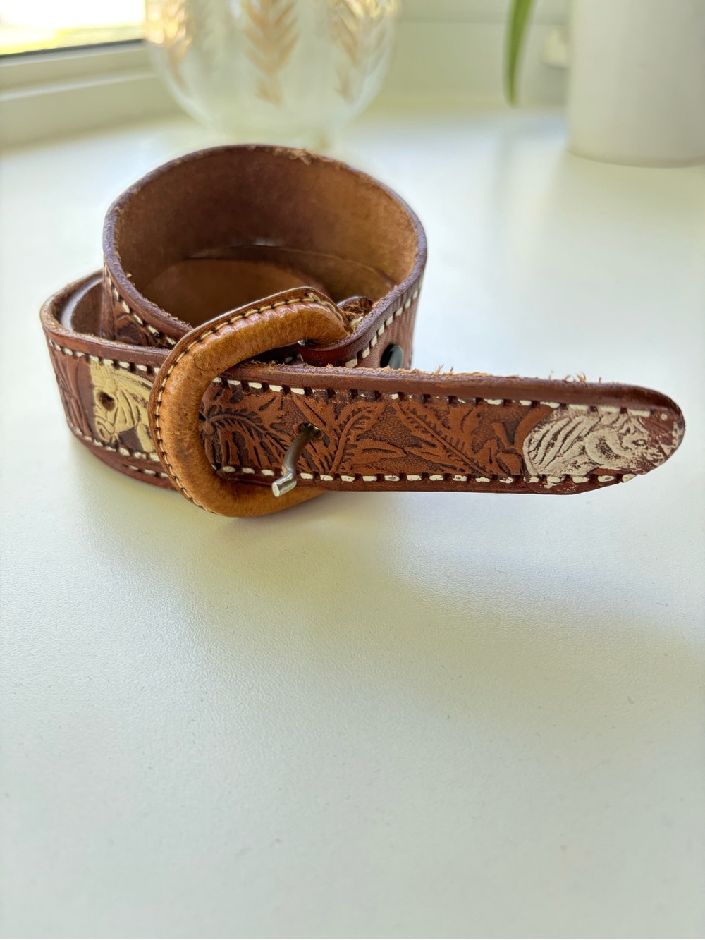 Vtg Hand Tooled Leather Belt 33 Horse Head Embossed Western Gothic Cowboy Core